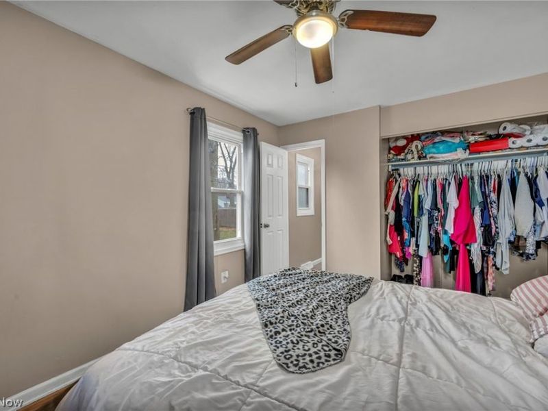 337 University Avenue, Elyria, OH 44035 Photo 27