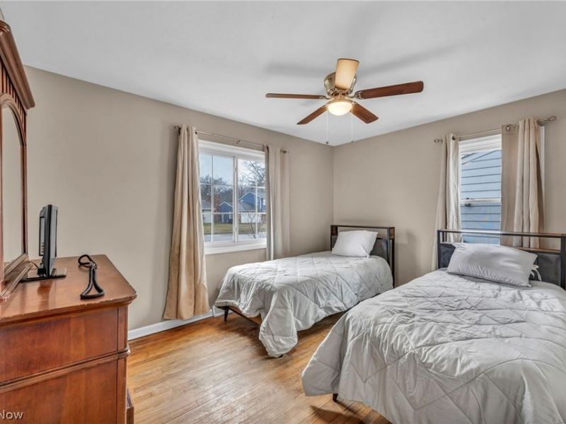 337 University Avenue, Elyria, OH 44035 Photo 30