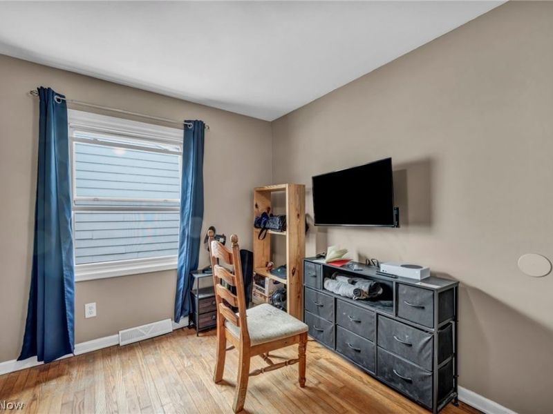 337 University Avenue, Elyria, OH 44035 Photo 35