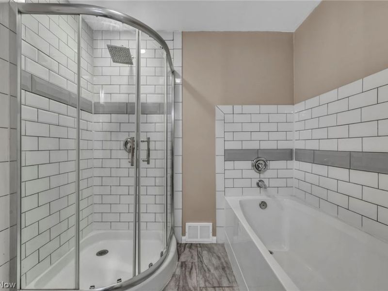 337 University Avenue, Elyria, OH 44035 Photo 37