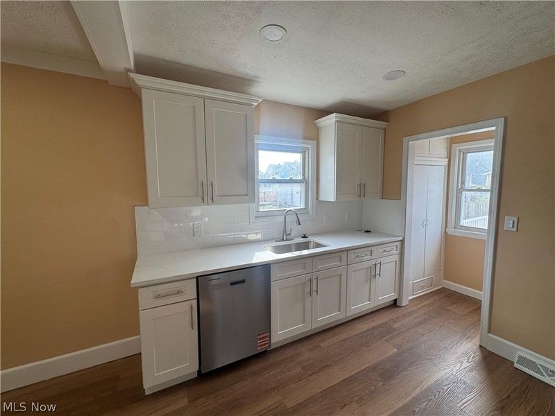 3550 W 128th Street, Cleveland, OH 44111 Photo 6