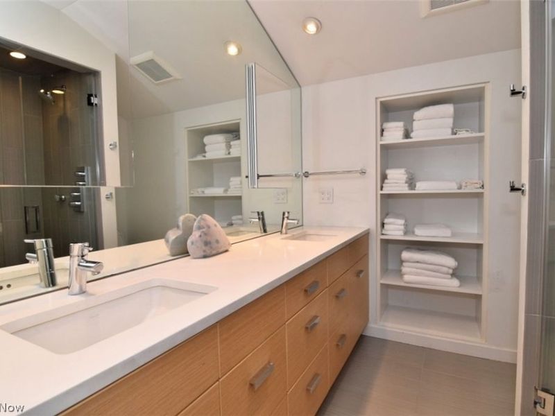 17370 S Park Boulevard, Shaker Heights, OH 44120 Photo 33