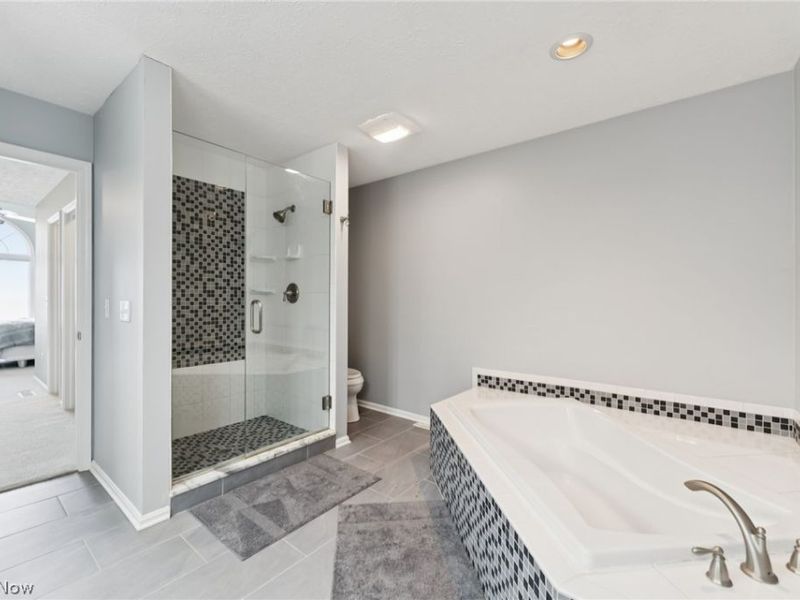 3733 E Lake Road, Sheffield Lake, OH 44054 Photo 26