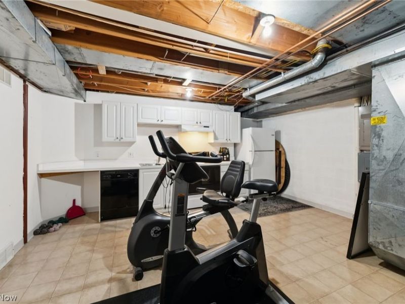 3733 E Lake Road, Sheffield Lake, OH 44054 Photo 44