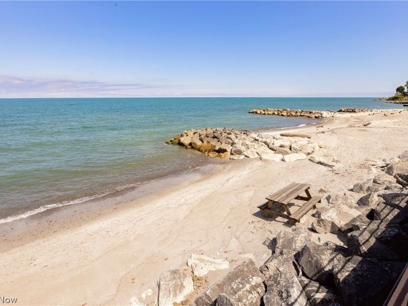 3733 E Lake Road, Sheffield Lake, OH 44054 Photo 45