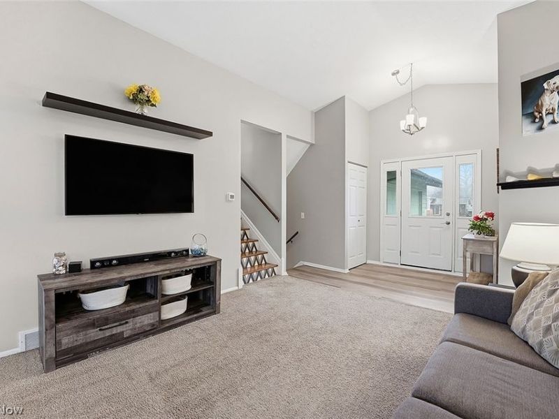 26845 Redwood Drive, Olmsted Falls, OH 44138 Photo 14