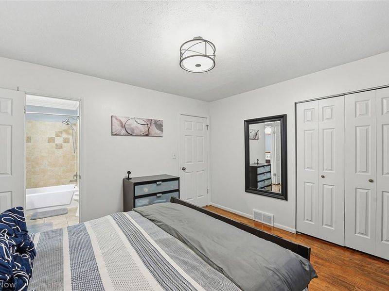 26845 Redwood Drive, Olmsted Falls, OH 44138 Photo 18