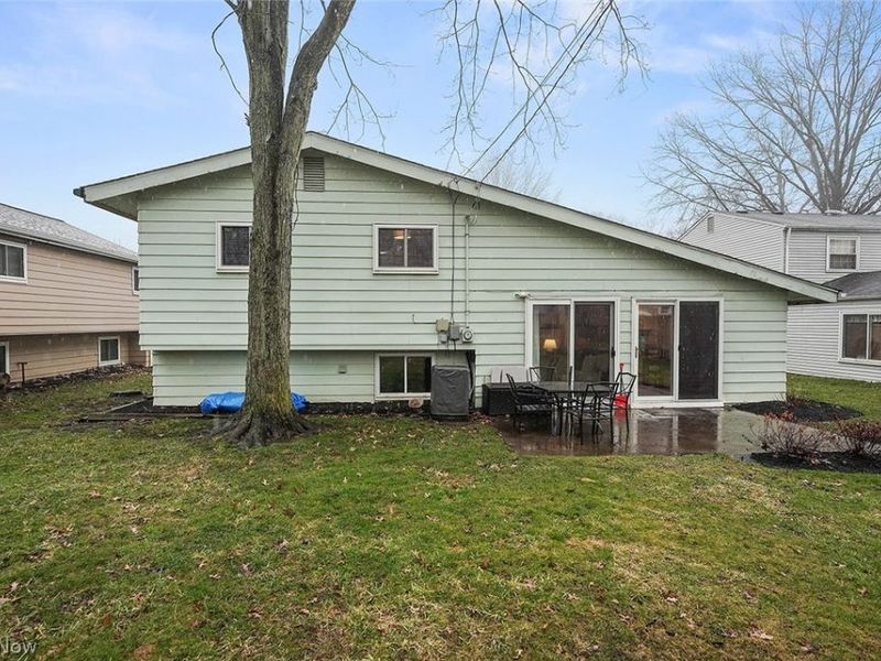 26845 Redwood Drive, Olmsted Falls, OH 44138 Photo 36