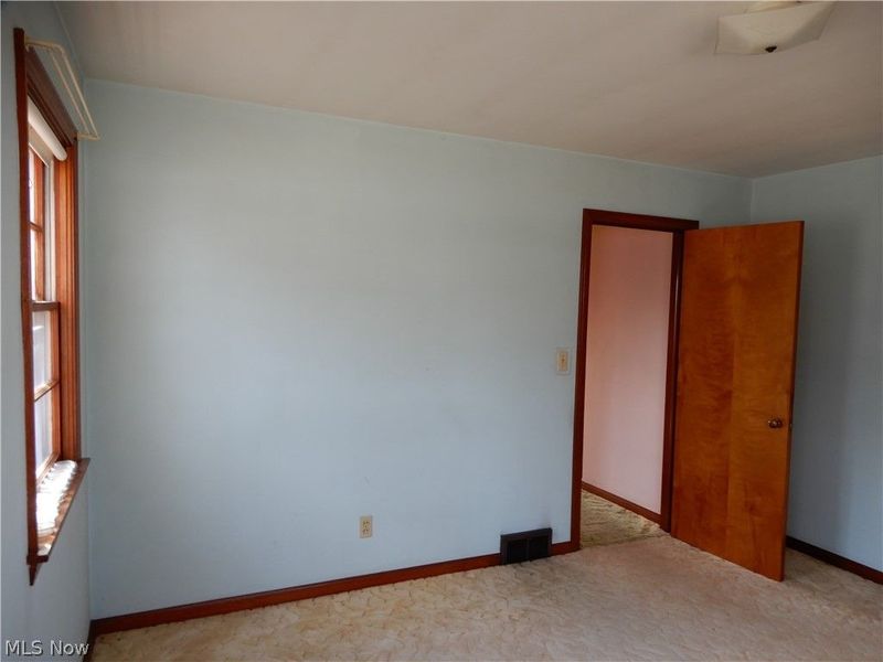 160 S Crowell Avenue, Geneva, OH 44041 Photo 27