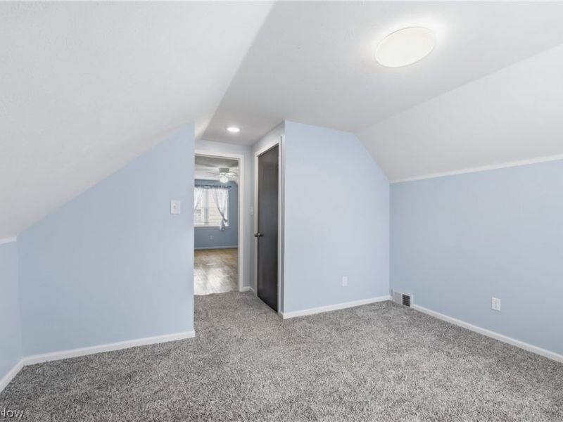 18904 Fairville Avenue, Cleveland, OH 44135 Photo 27