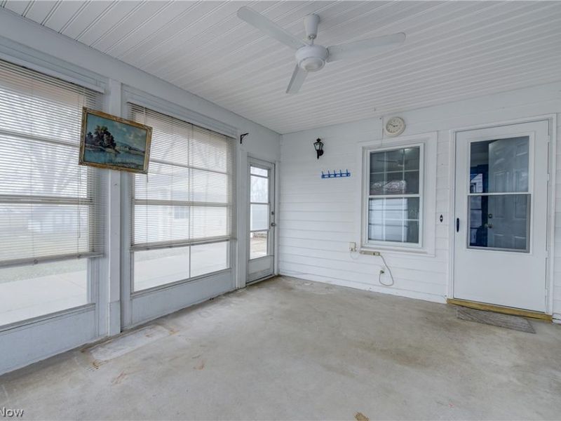 18904 Fairville Avenue, Cleveland, OH 44135 Photo 31