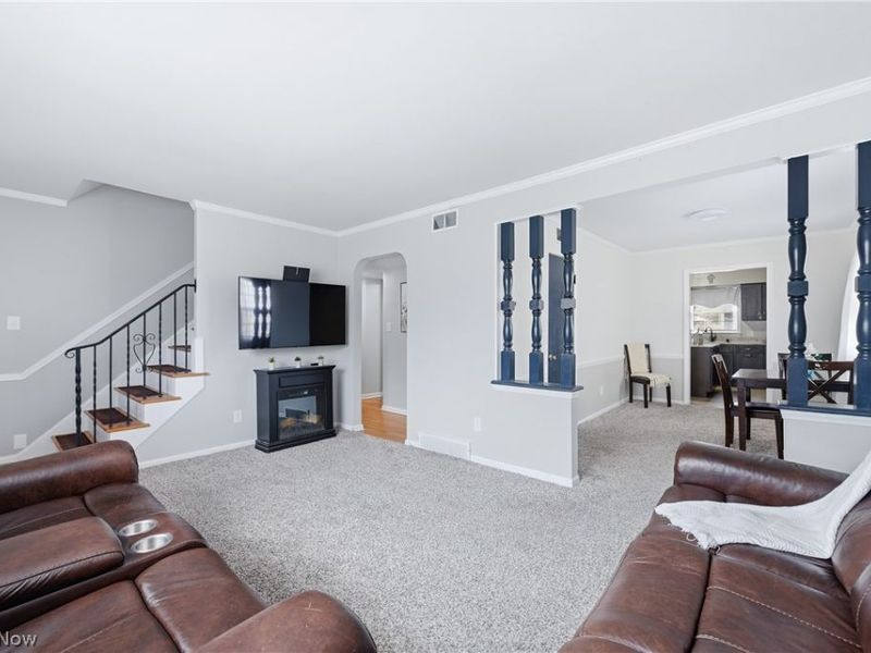 18904 Fairville Avenue, Cleveland, OH 44135 Photo 8