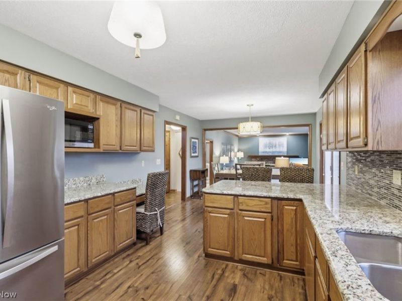 2970 Sweetwater Drive, Brecksville, OH 44141 Photo 7