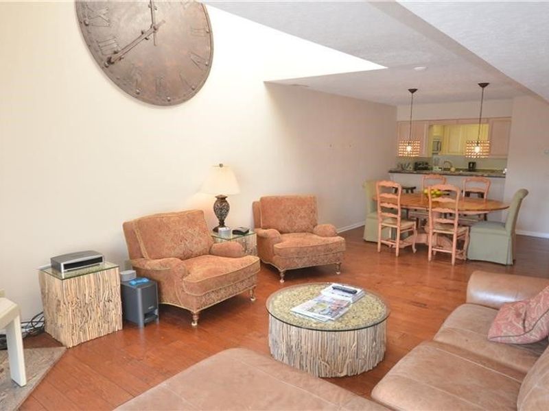 599 Main Street, Vermilion, OH 44089 Photo 10