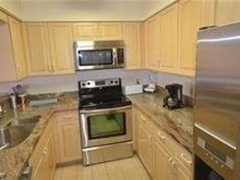 599 Main Street, Vermilion, OH 44089 Photo 16