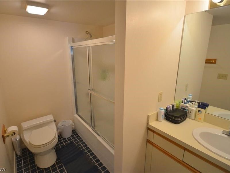 599 Main Street, Vermilion, OH 44089 Photo 25