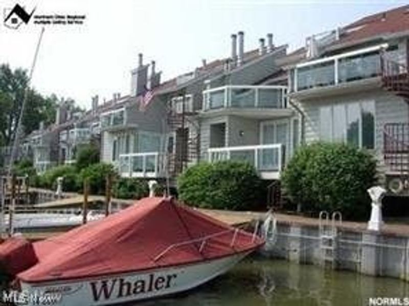 599 Main Street, Vermilion, OH 44089 Photo 3