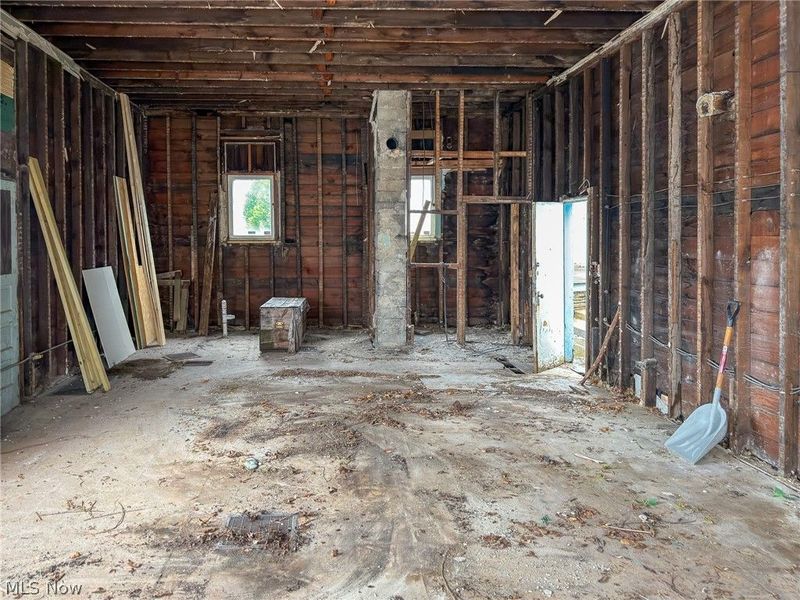 8301 Lake Avenue , Cleveland, OH 44102 Photo 16