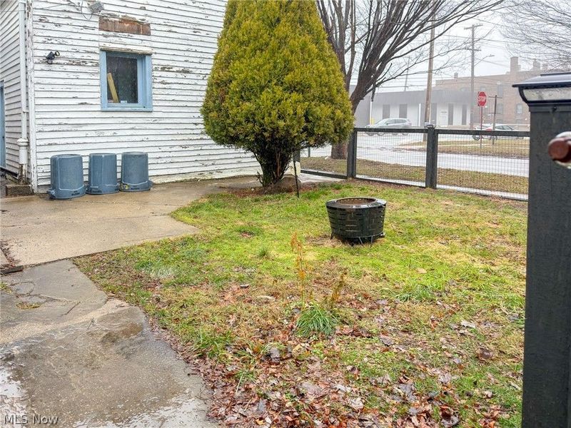 8301 Lake Avenue , Cleveland, OH 44102 Photo 17