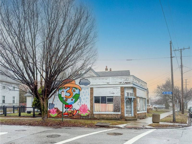 8301 Lake Avenue , Cleveland, OH 44102 Photo 2