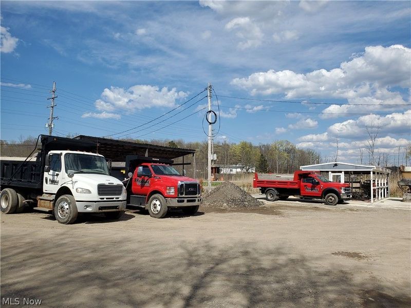 12989 Mayfield Road, Chardon, OH 44024 Photo 6