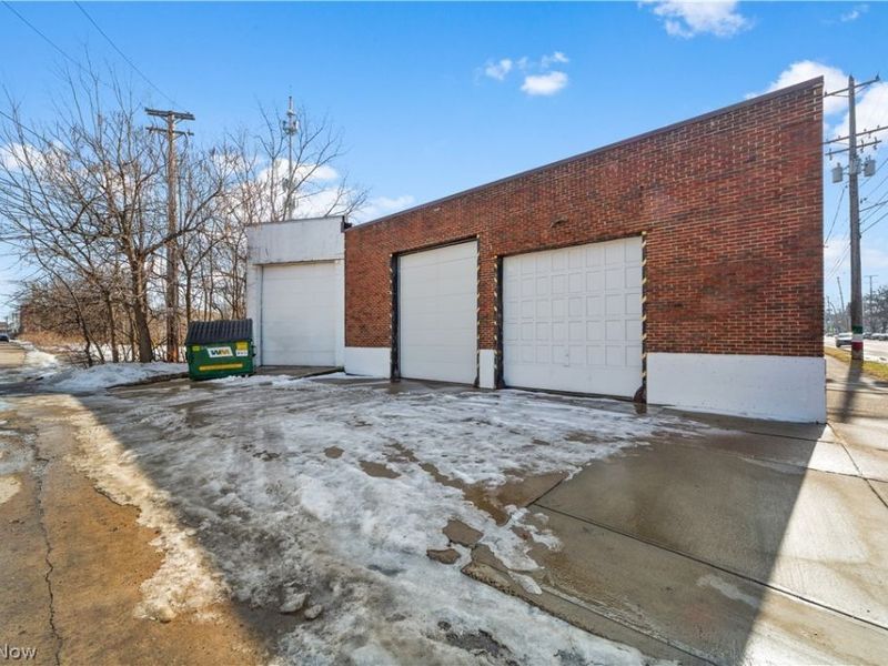 1235 W 65th Street, Cleveland, OH 44102 Photo 8