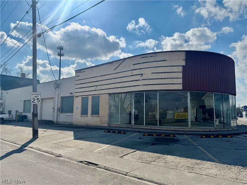 167 Cleveland Street, Elyria, OH 44035 Photo 3