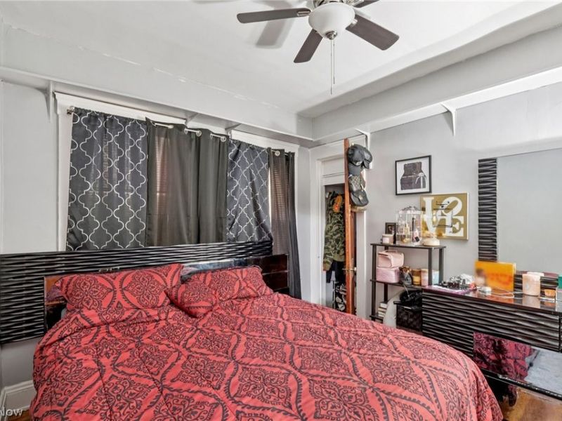 9407 Clifton Boulevard, Cleveland, OH 44102 Photo 12