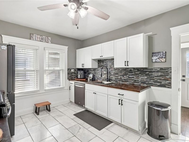 9407 Clifton Boulevard, Cleveland, OH 44102 Photo 15