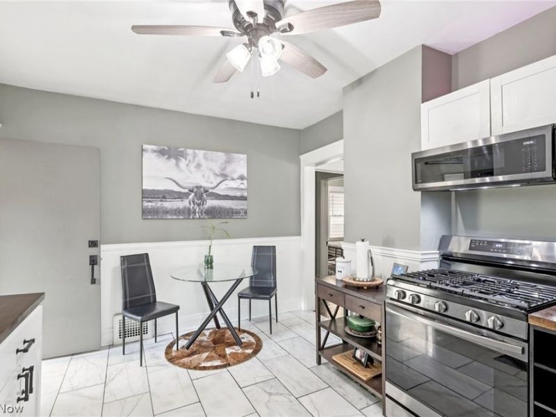 9407 Clifton Boulevard, Cleveland, OH 44102 Photo 17