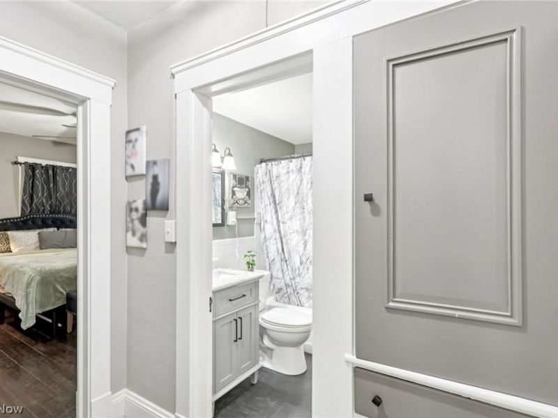 9407 Clifton Boulevard, Cleveland, OH 44102 Photo 25