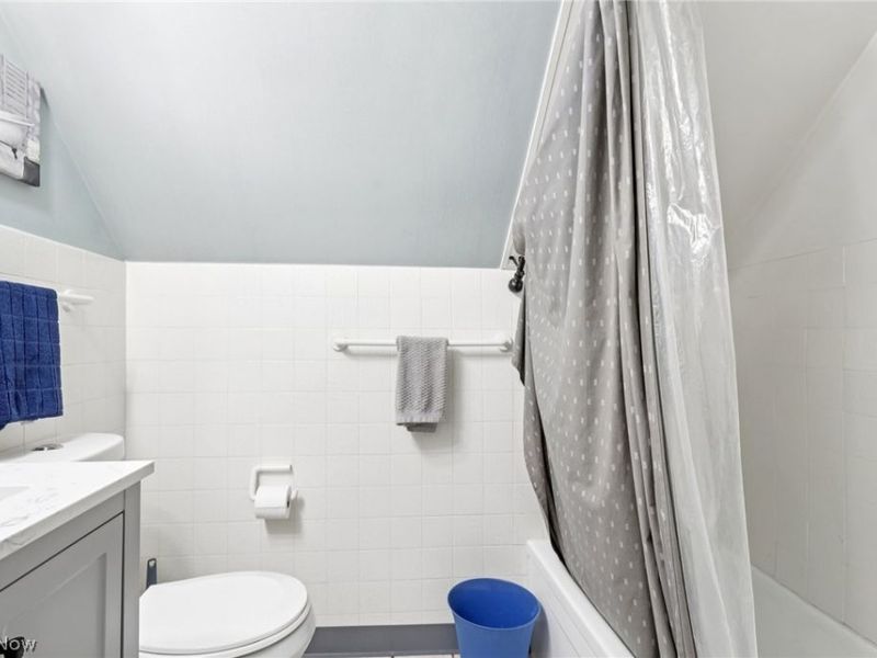 9407 Clifton Boulevard, Cleveland, OH 44102 Photo 29