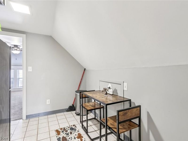 9407 Clifton Boulevard, Cleveland, OH 44102 Photo 31