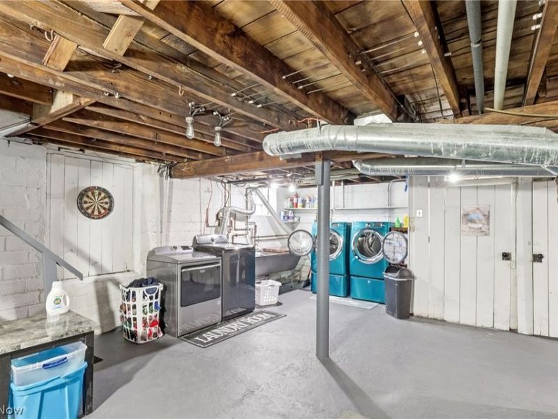 9407 Clifton Boulevard, Cleveland, OH 44102 Photo 35