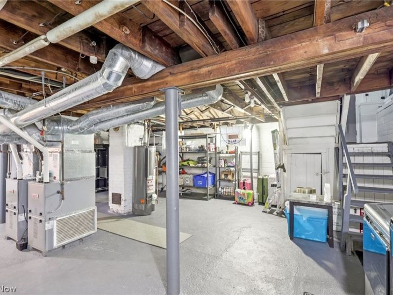 9407 Clifton Boulevard, Cleveland, OH 44102 Photo 36