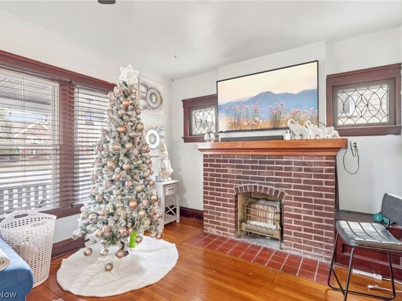 9407 Clifton Boulevard, Cleveland, OH 44102 Photo 4