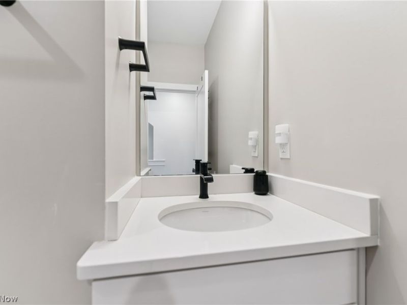 1440 E 15 Street, Cleveland, OH 44114 Photo 26