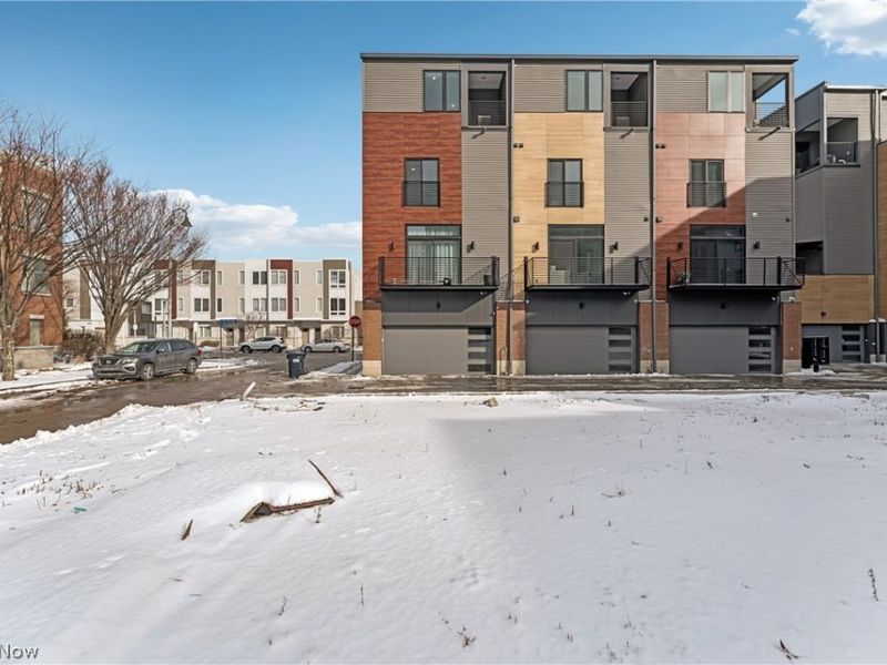 1440 E 15 Street, Cleveland, OH 44114 Photo 38