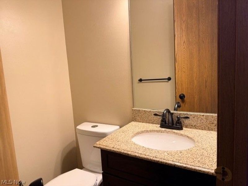 1480 Cedarwood Drive, Unit F, Westlake, OH 44145 Photo 10