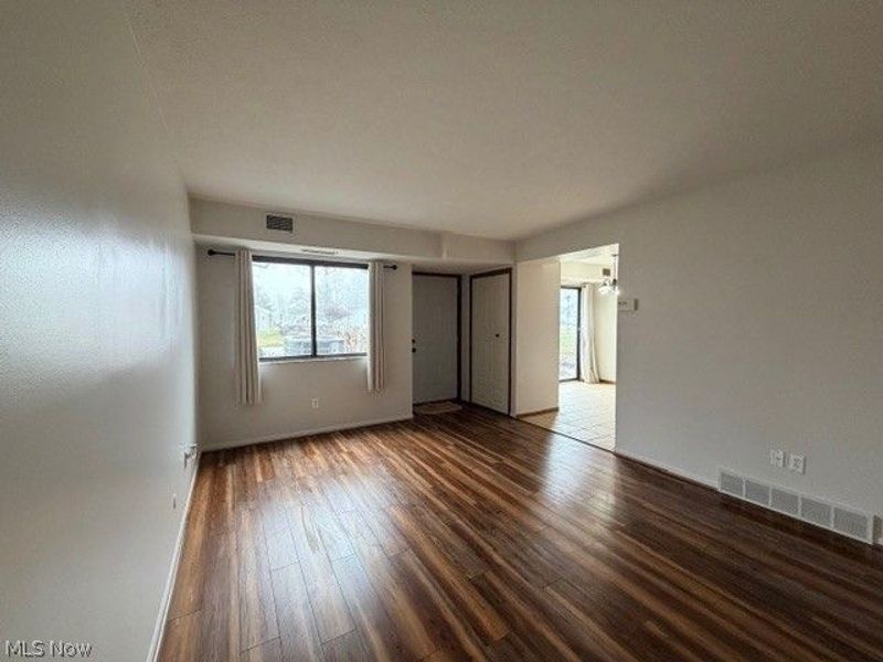 1480 Cedarwood Drive, Unit F, Westlake, OH 44145 Photo 5