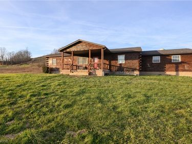 8200 Cutler Road SW, Sherrodsville, OH 44675