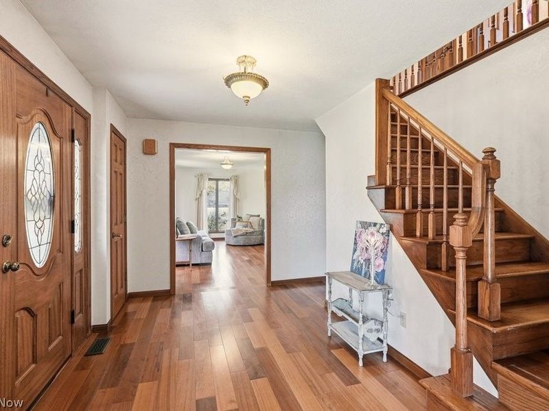 951 S Azalea Boulevard, Barberton, OH 44203 Photo 8