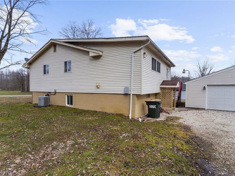 5950 Mount Everett Road, Hubbard, OH 44425 Photo 23