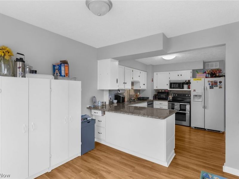 5950 Mount Everett Road, Hubbard, OH 44425 Photo 9