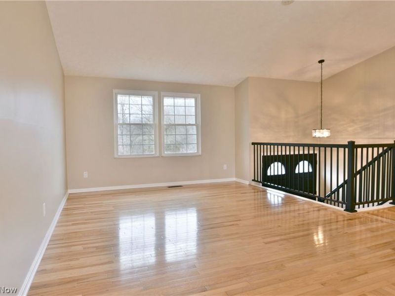 5038 Jonathan Lane NW, Warren, OH 44483 Photo 12