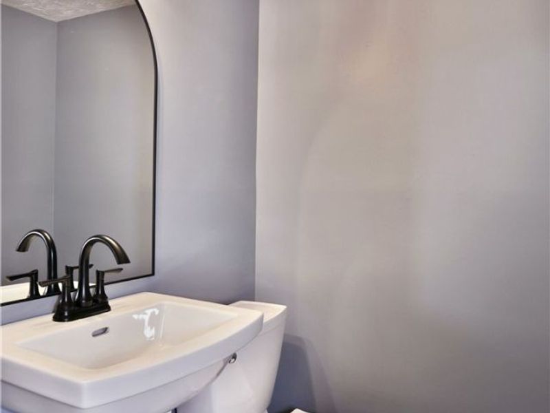 5038 Jonathan Lane NW, Warren, OH 44483 Photo 41