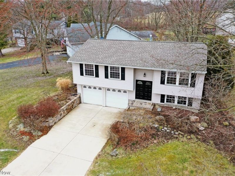 5038 Jonathan Lane NW, Warren, OH 44483 Photo 5