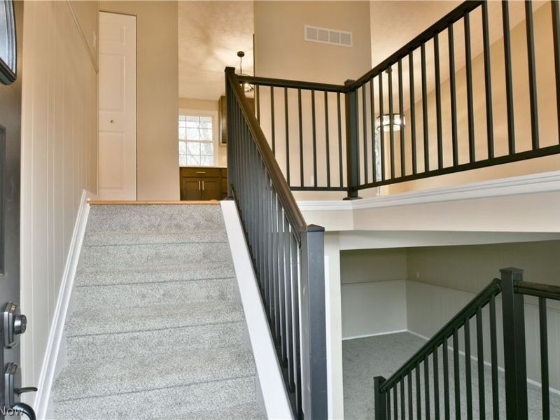 5038 Jonathan Lane NW, Warren, OH 44483 Photo 8