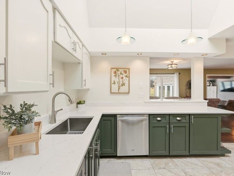 569 Atterbury Boulevard, Hudson, OH 44236 Photo 15