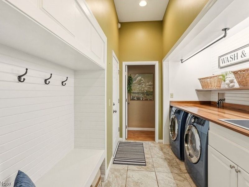 569 Atterbury Boulevard, Hudson, OH 44236 Photo 17